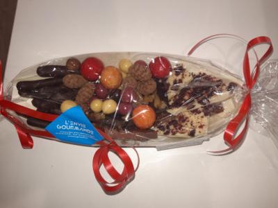 Barque assortiment chocolats et confiseries 250g